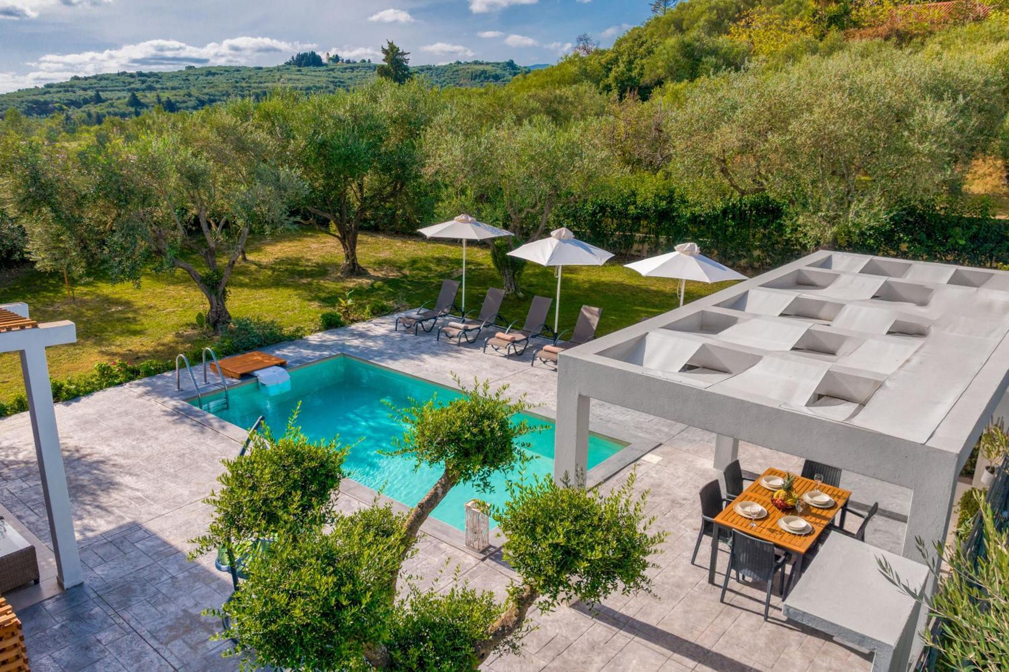Valeria Private Villa Plános Екстериор снимка