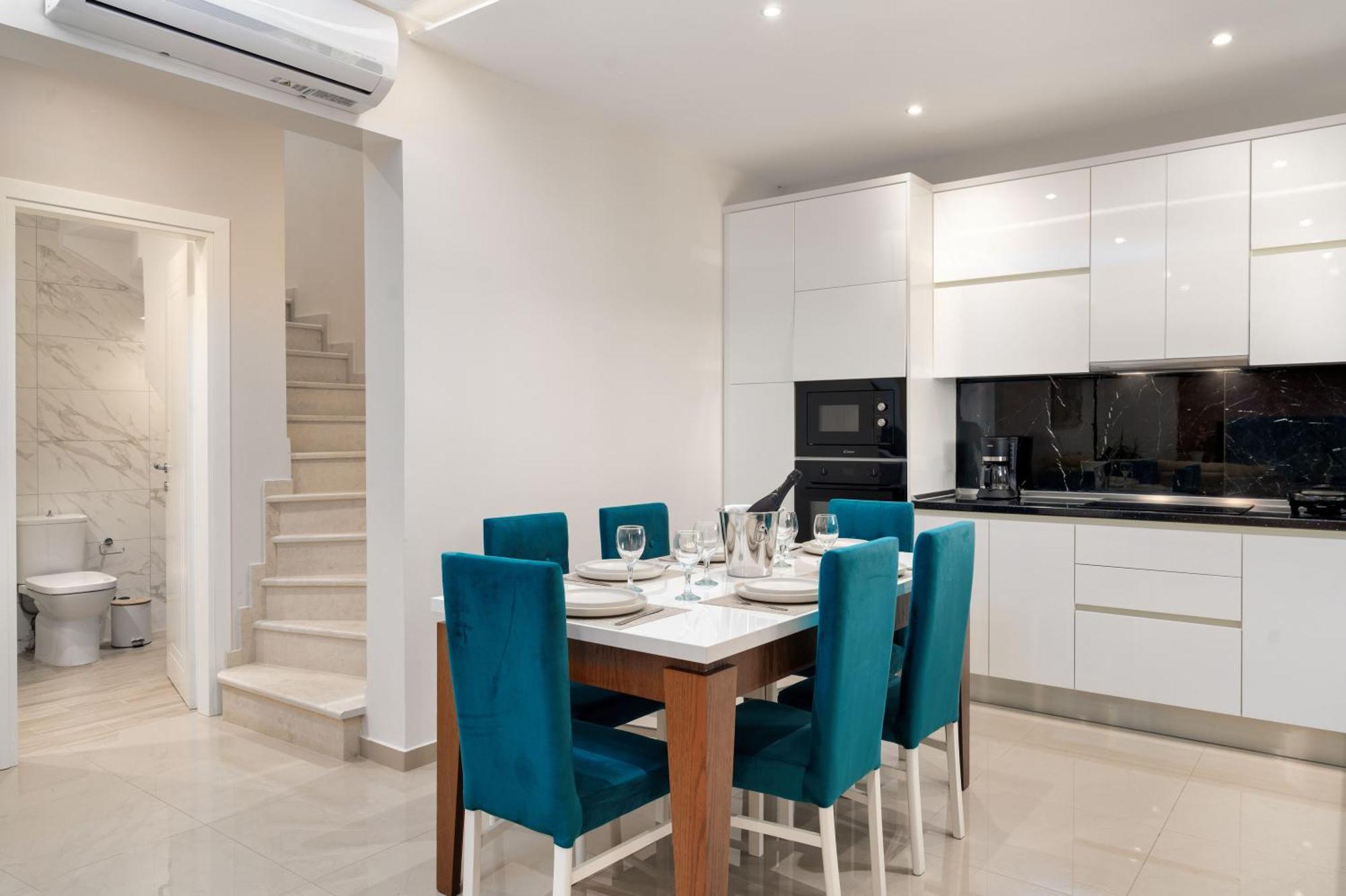 Valeria Private Villa Plános Екстериор снимка