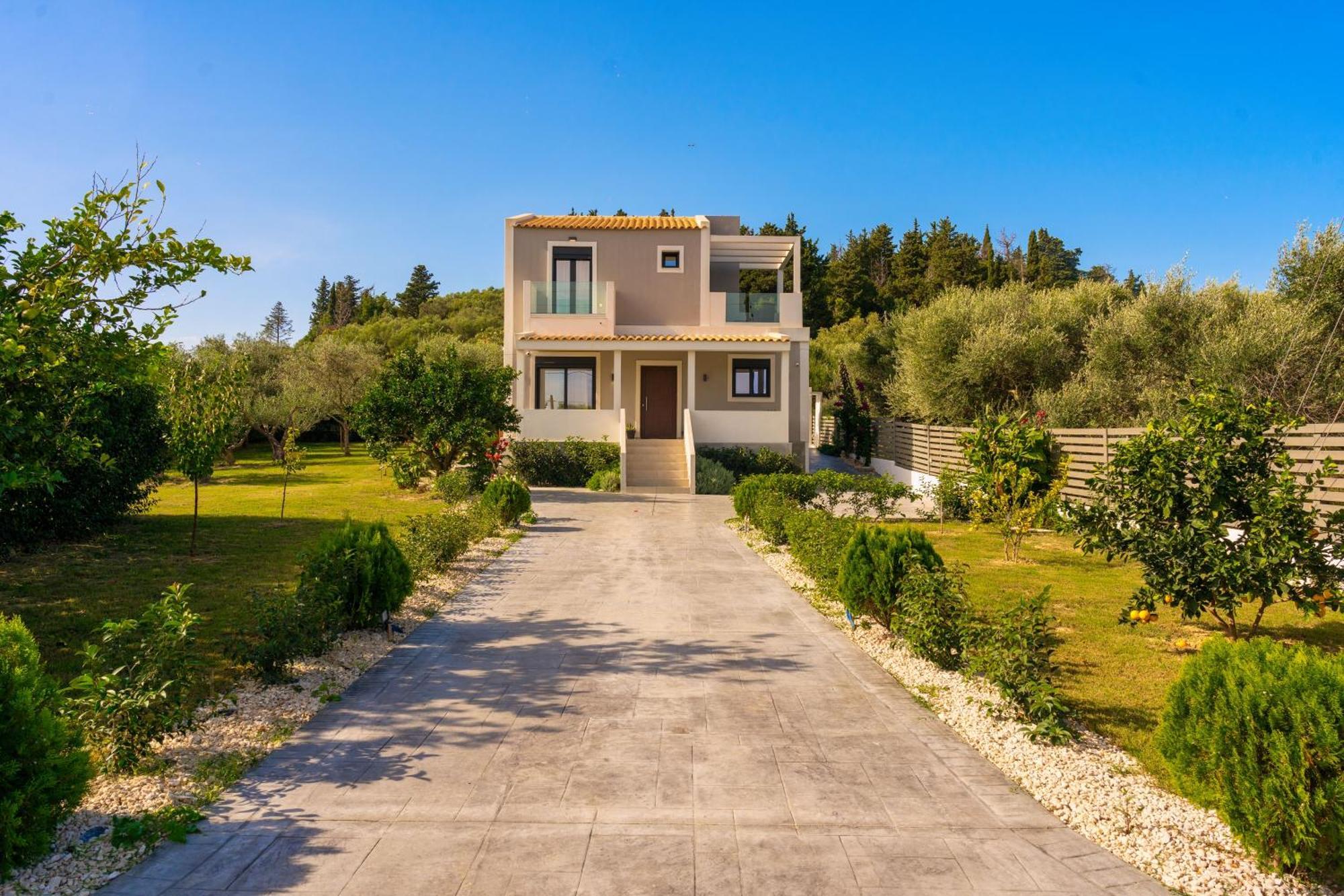 Valeria Private Villa Plános Екстериор снимка