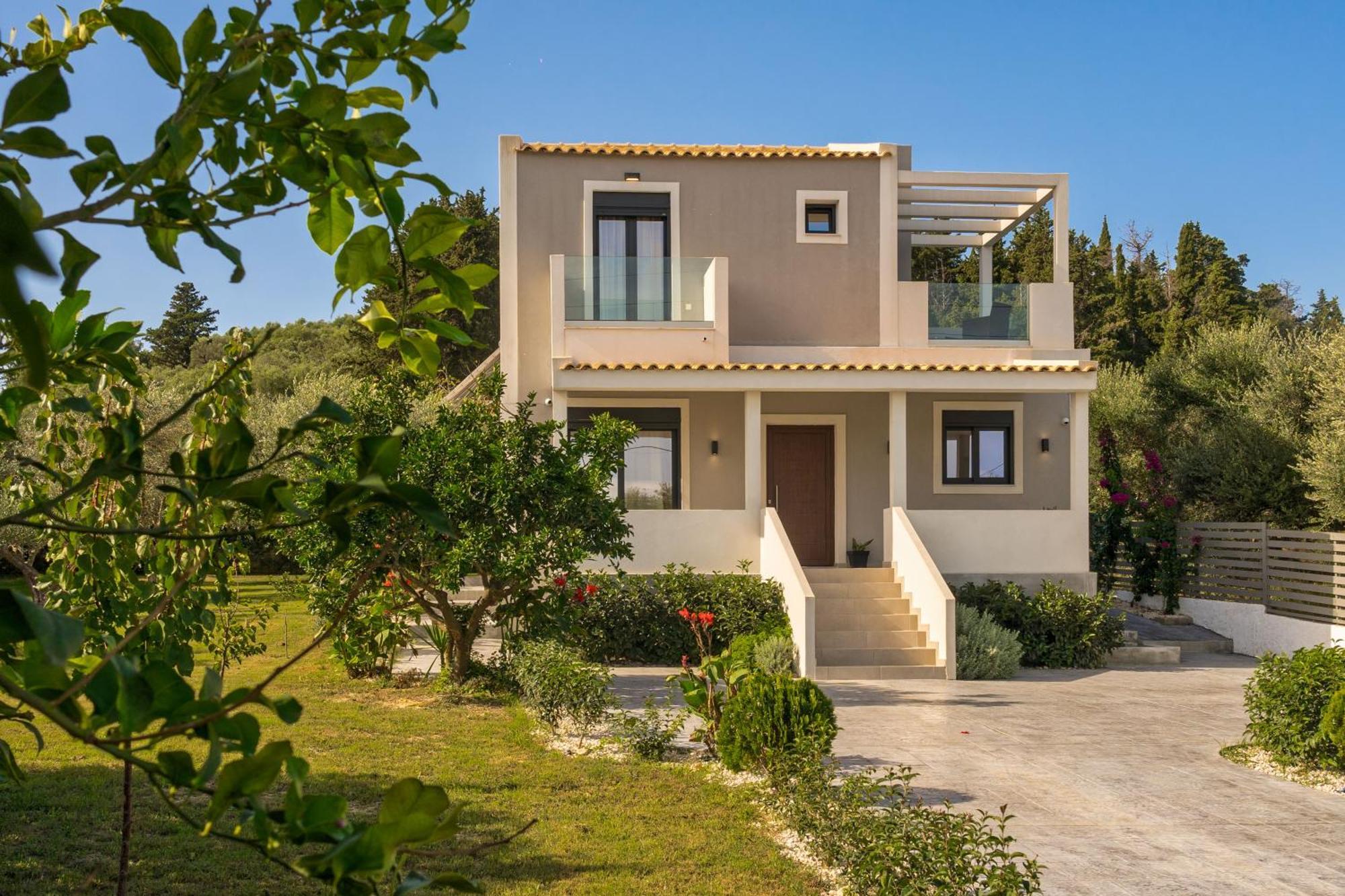 Valeria Private Villa Plános Екстериор снимка