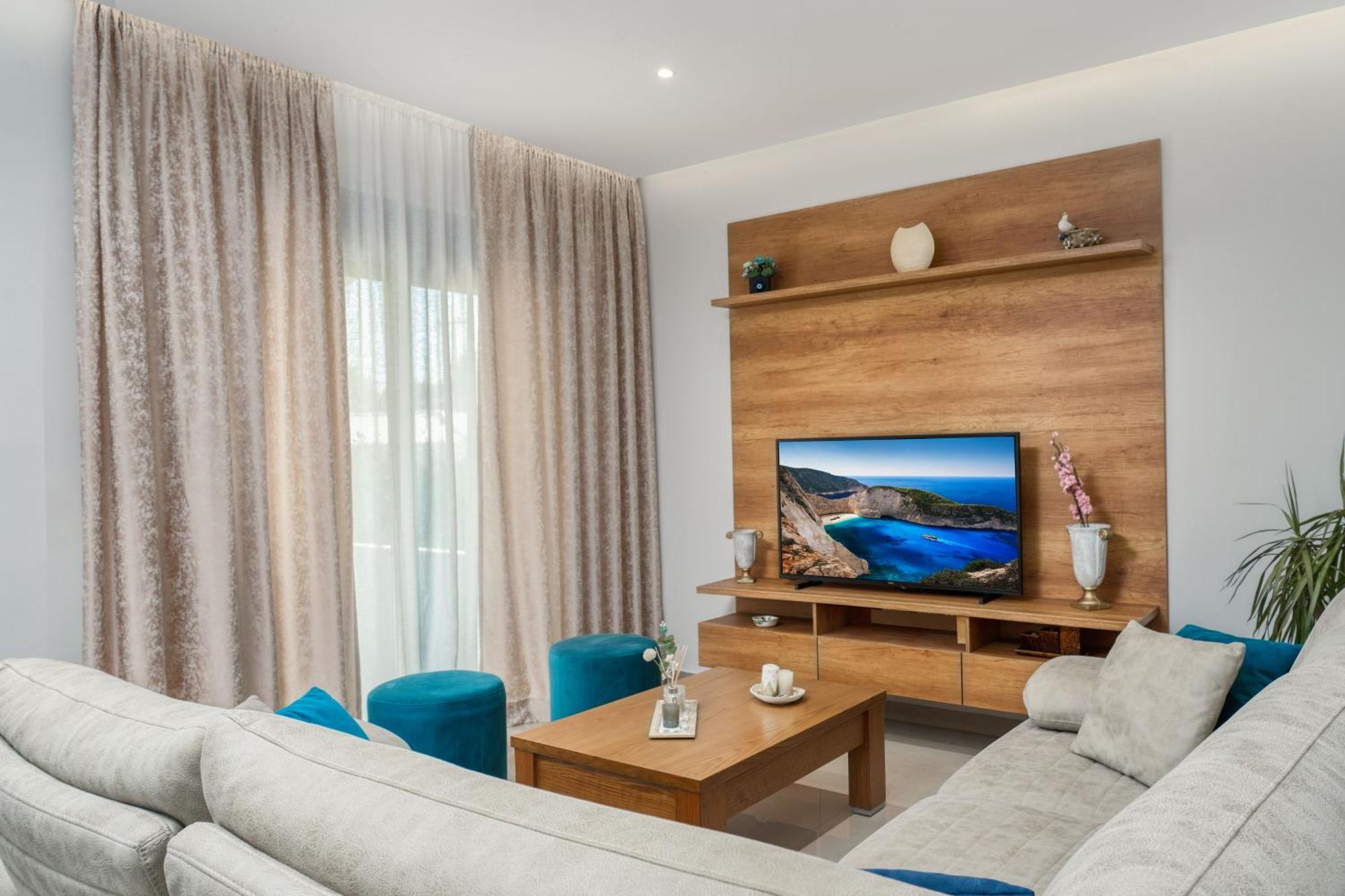 Valeria Private Villa Plános Екстериор снимка